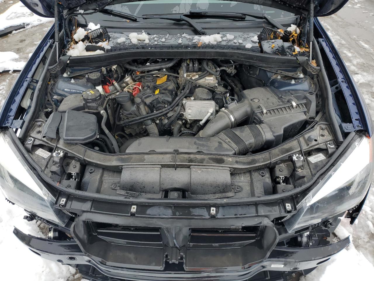 2015 BMW X1 - Image 12