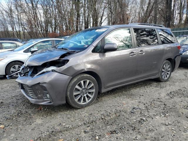 2020 Toyota Sienna Xle