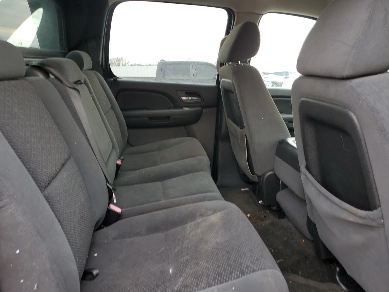 2007 Chevrolet Avalanche - Image 10