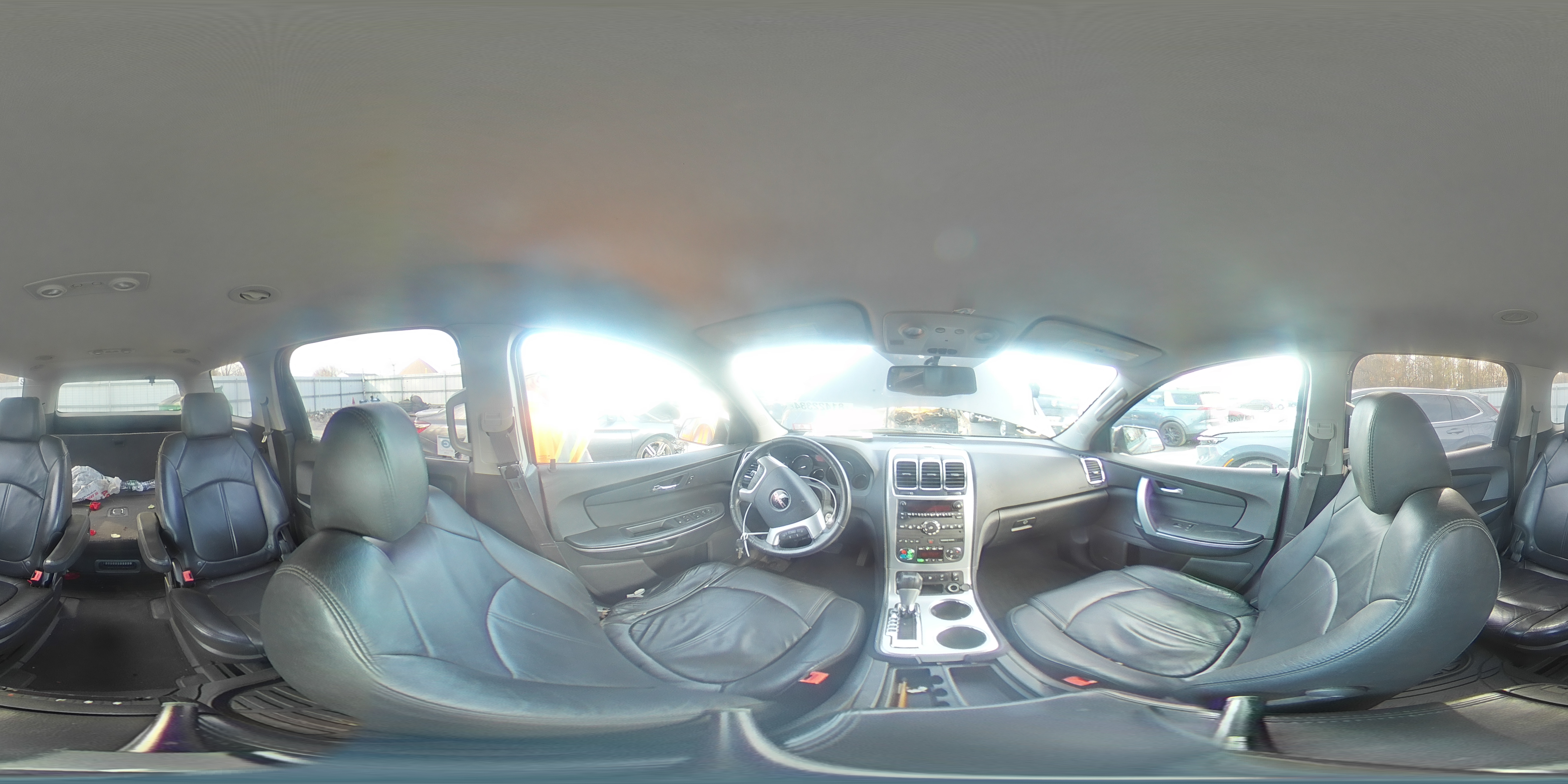 2011 GMC Acadia - Image 12
