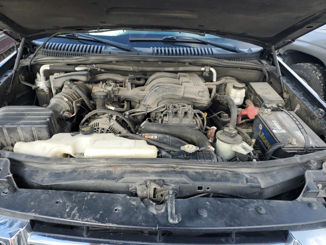 2008 Ford Explorer - Image 12