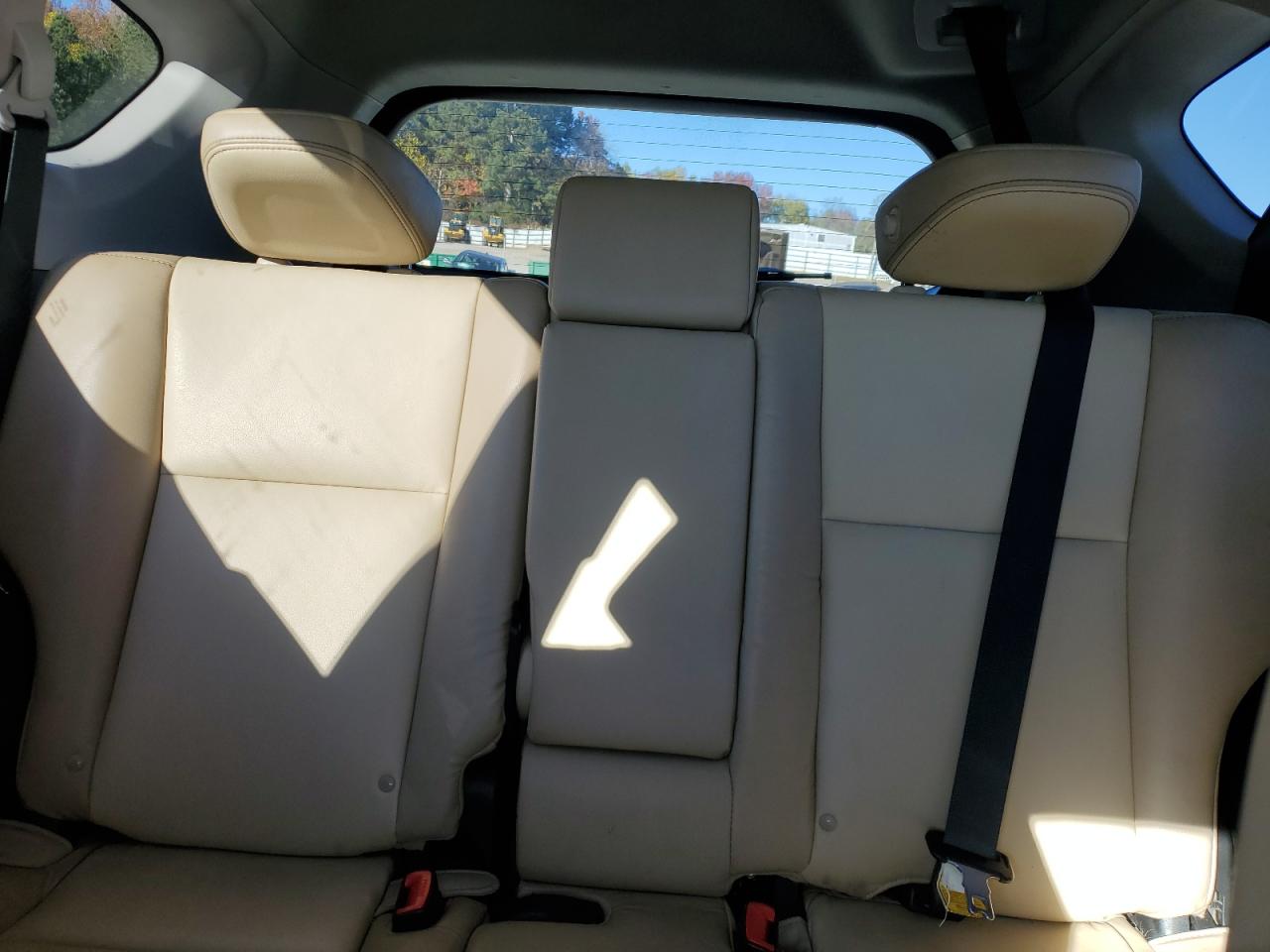 2014 Toyota RAV 4 - Image 10