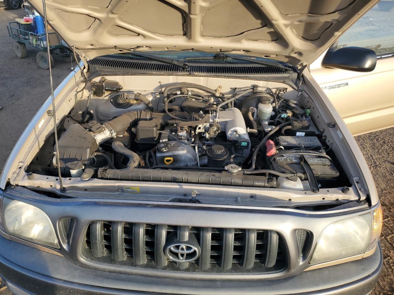 2001 Toyota Tacoma - Image 11
