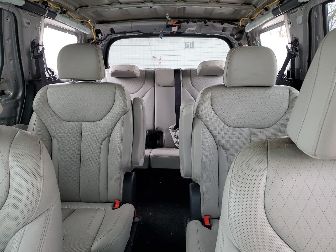 2022 Hyundai Palisade Sel VIN: KM8R44HE2NU410569 Lot: 82801684