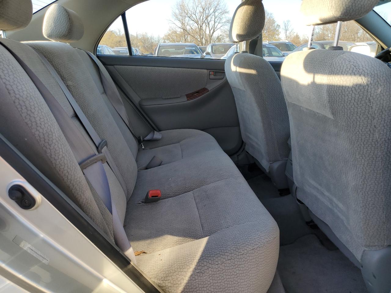 2004 Toyota Corolla Ce VIN: JTDBR32E442030329 Lot: 81710594