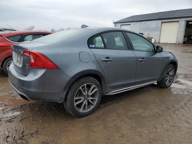  VOLVO S60 2018 Серебристый