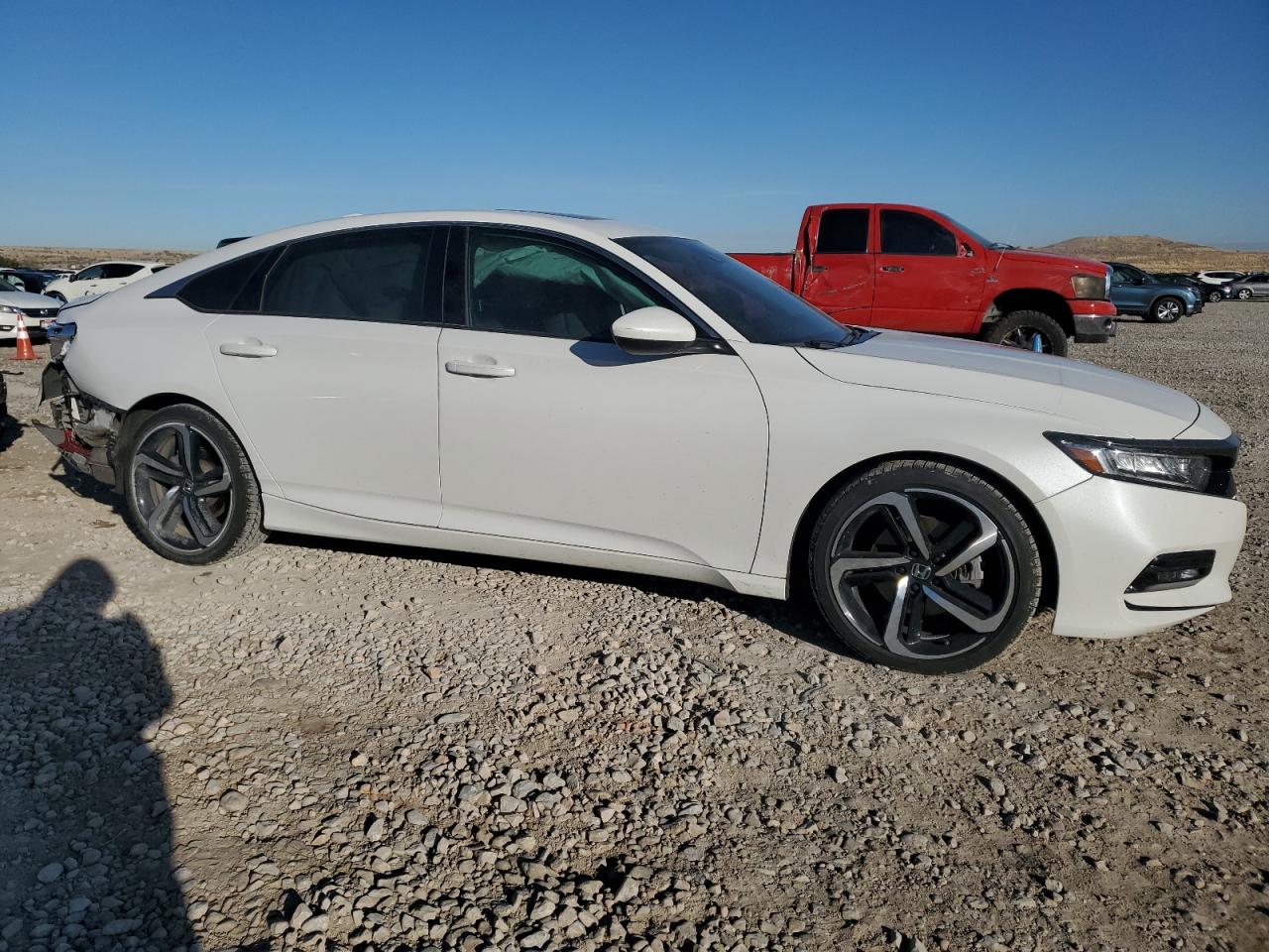 VIN 1HGCV2F34KA036008 2019 HONDA ACCORD no.4