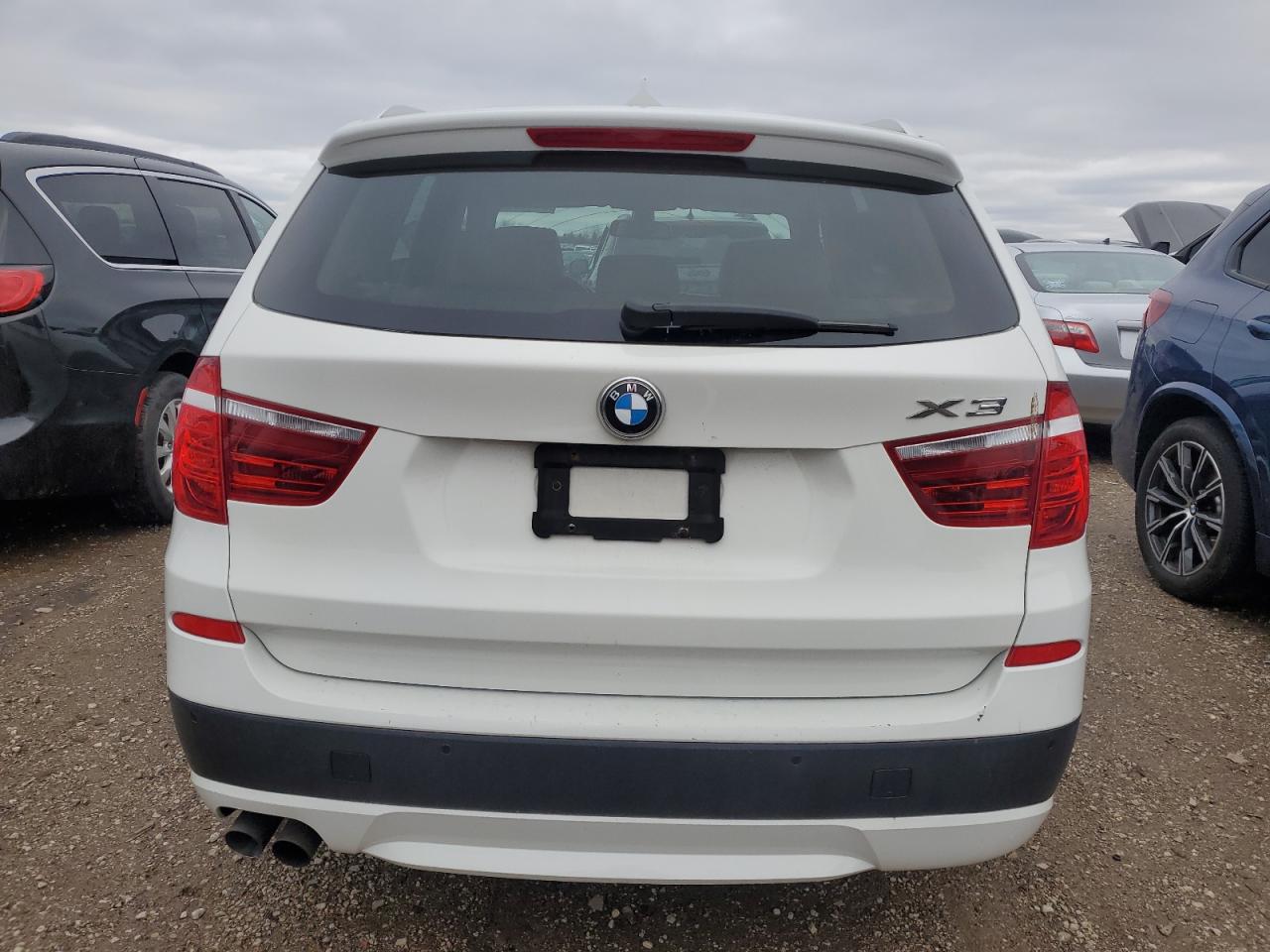 2011 BMW X3 - Image 6