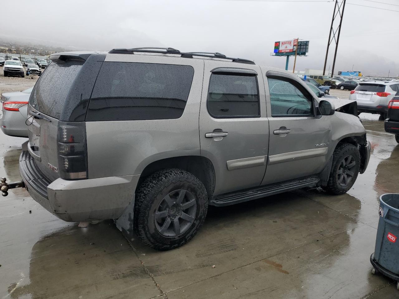 2007 GMC Yukon - Image 3