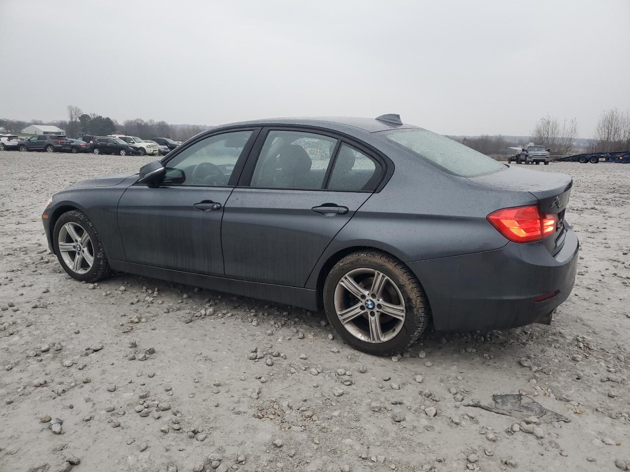 VIN WBA3C3C54EPV90423 2014 BMW 3 SERIES no.2