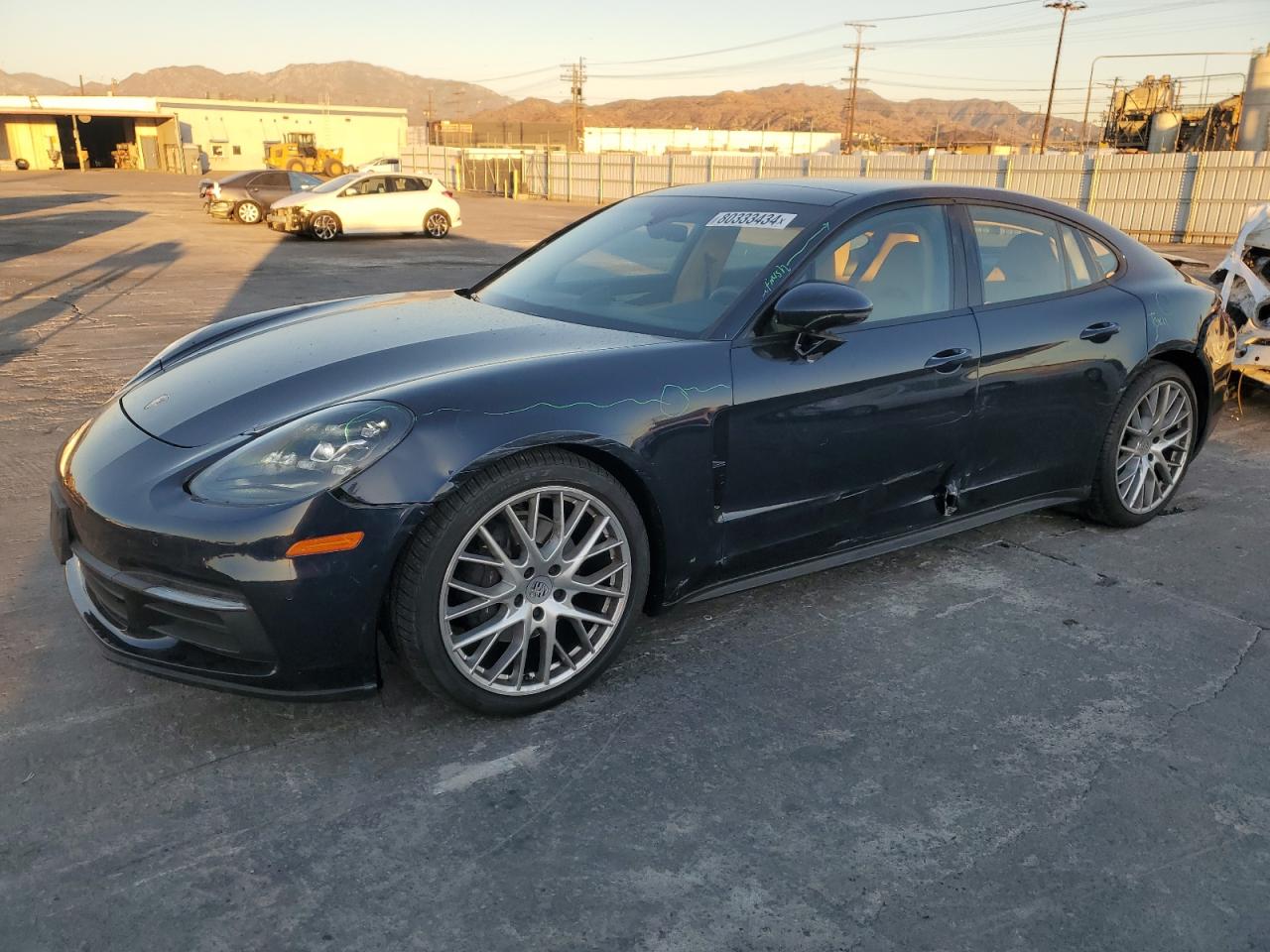 VIN WP0AA2A70JL110362 2018 PORSCHE PANAMERA no.1