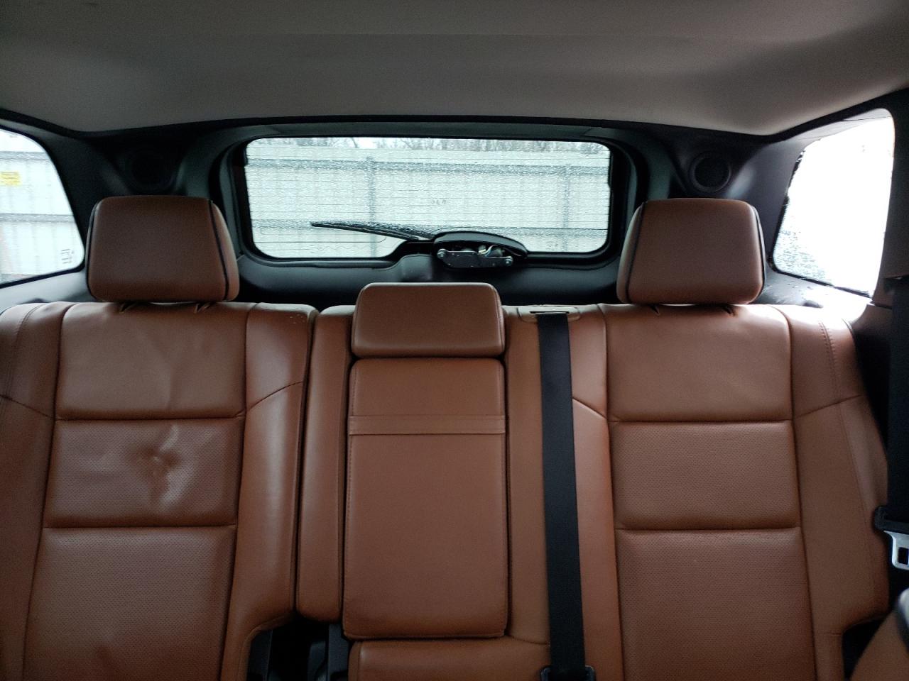 2012 Jeep Grand Cherokee - Image 10