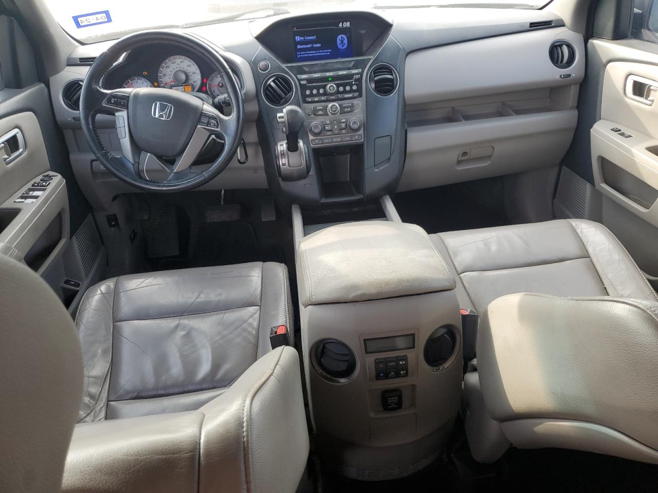 2015 Honda Pilot - Image 8