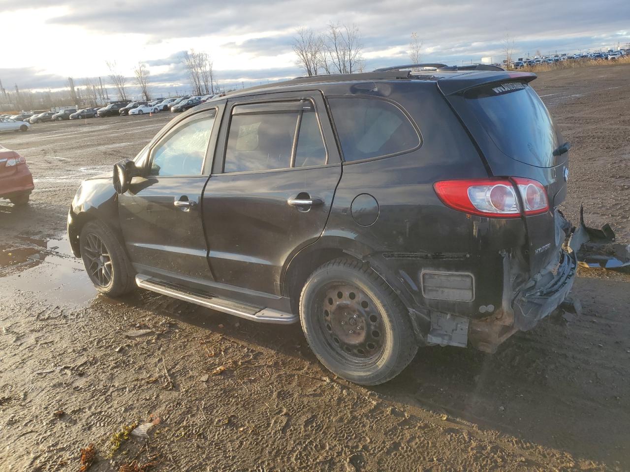 2010 Hyundai Santa Fe - Image 2