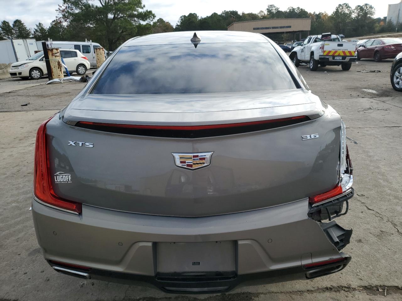 2019 Cadillac XTS - Image 6