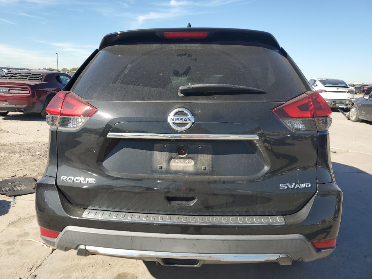 2018 Nissan Rogue - Image 6