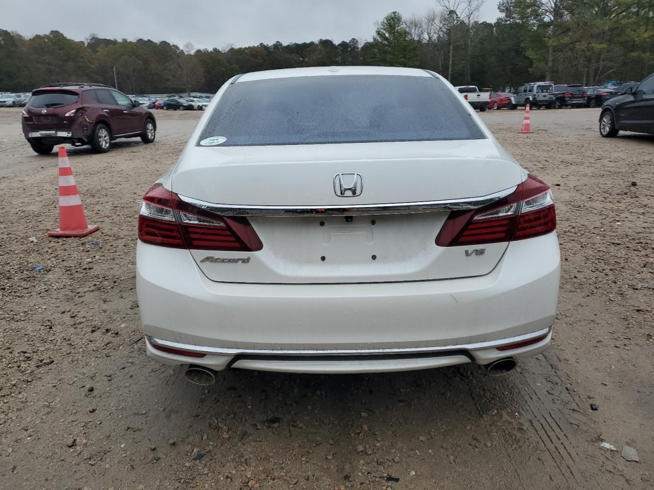 2016 Honda Accord Exl VIN: 1HGCR3F83GA028365 Lot: 80751604