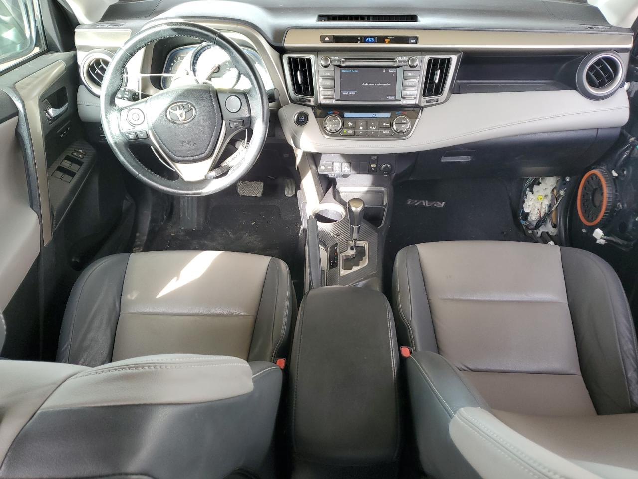 2014 Toyota RAV 4 - Image 8
