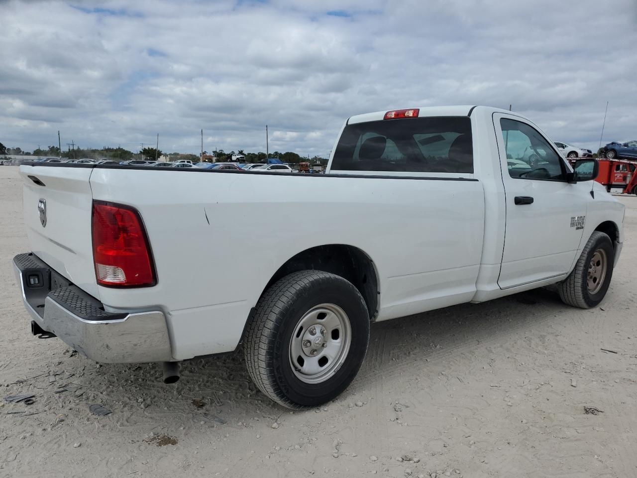 VIN 3C6JR6DG7NG395857 2022 RAM 1500 no.3