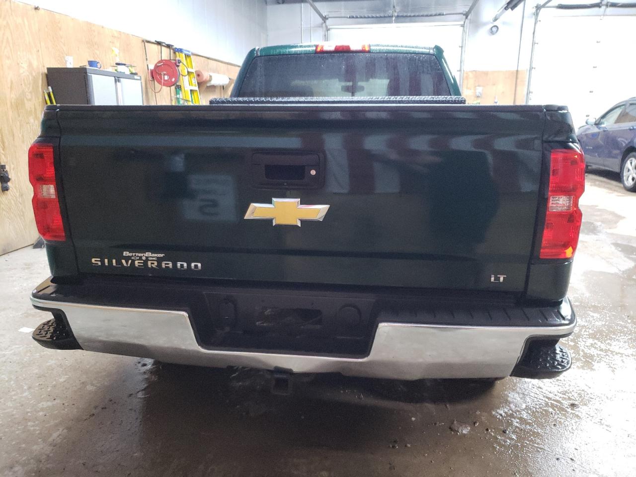 2015 Chevrolet Silverado - Image 6