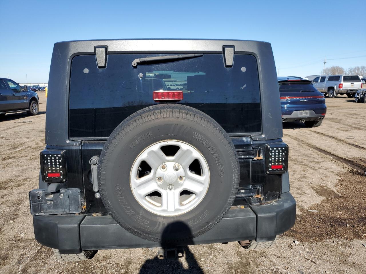 2007 Jeep Wrangler X VIN: 1J4GA39107L161914 Lot: 81146794