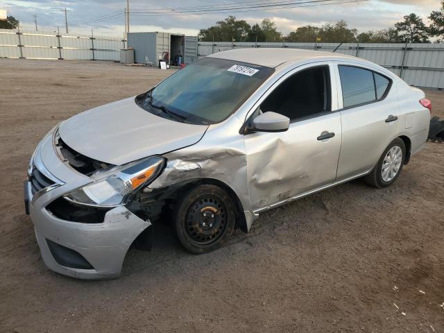  NISSAN VERSA 2016 Silver