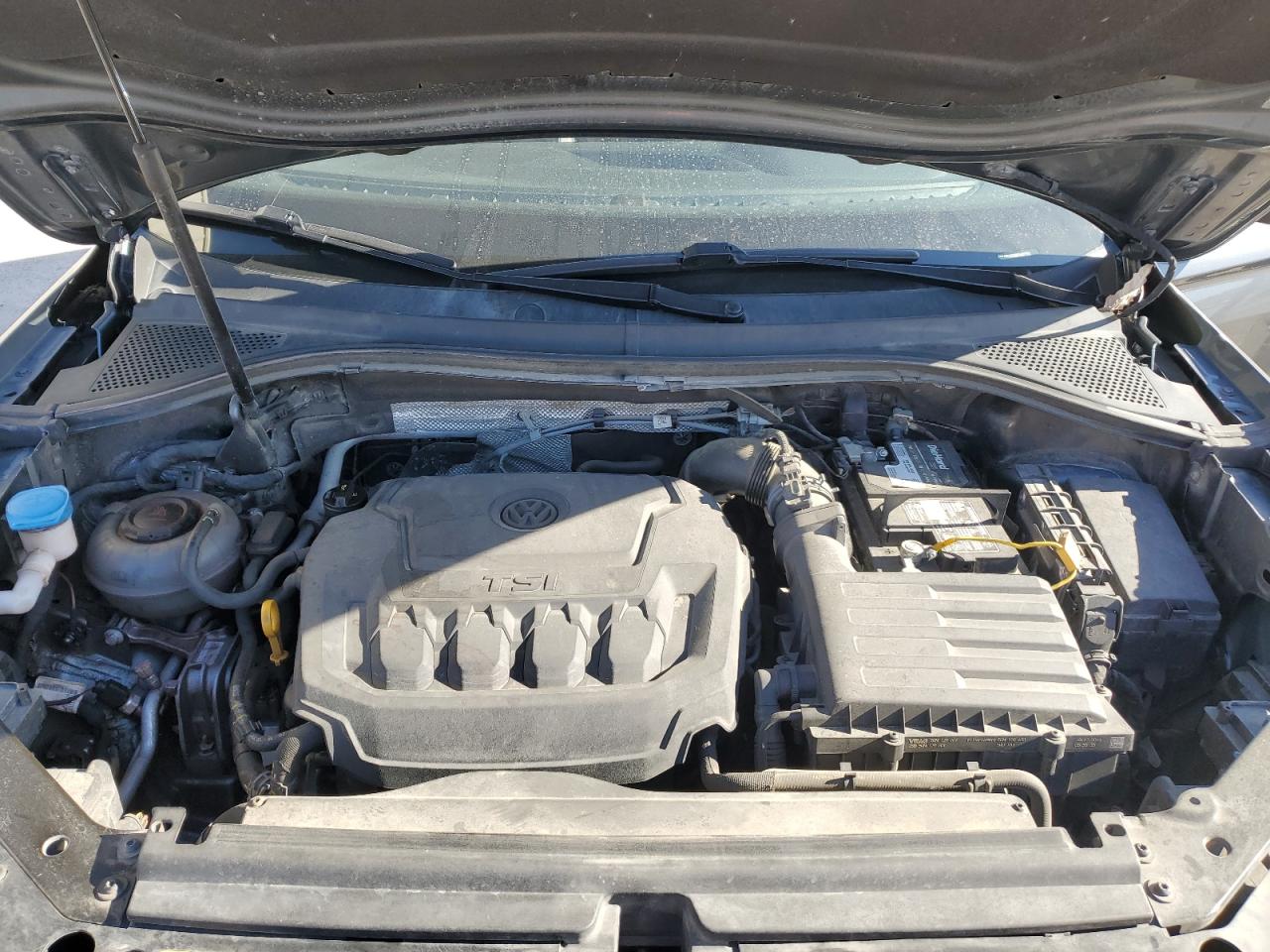 2019 Volkswagen Tiguan - Image 12