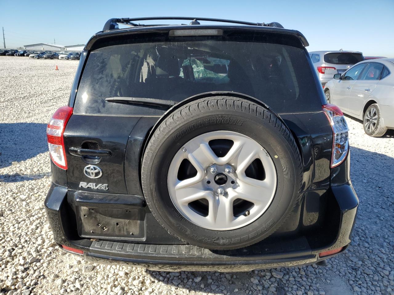 2011 Toyota RAV 4 - Image 6