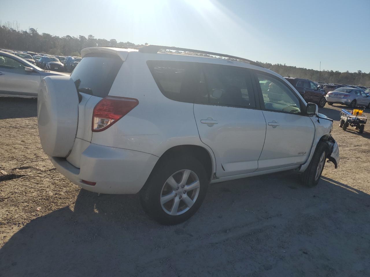 2008 Toyota RAV 4 - Image 3