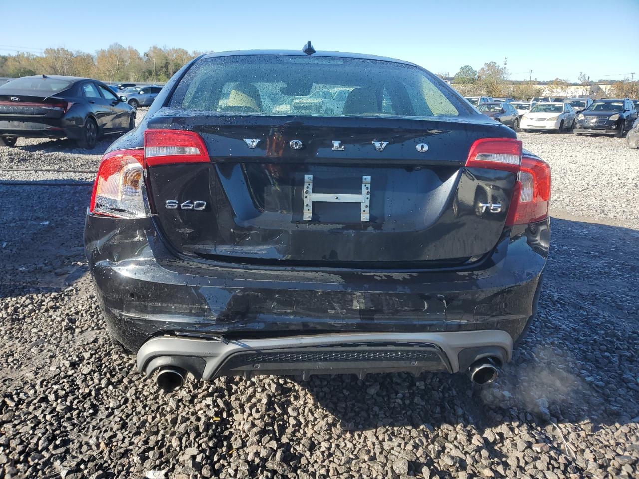 2018 Volvo S60 Dynamic VIN: YV126MFL8J2450687 Lot: 81257904