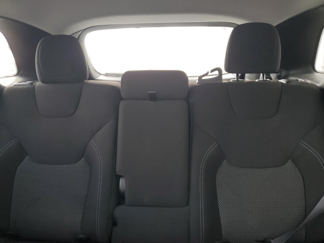 2020 Jeep Grand Cherokee - Image 10