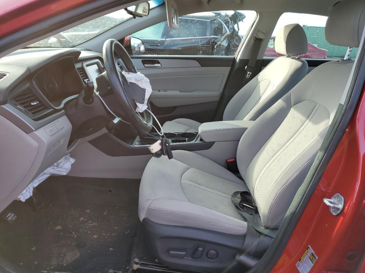 2018 Hyundai Sonata - Image 7