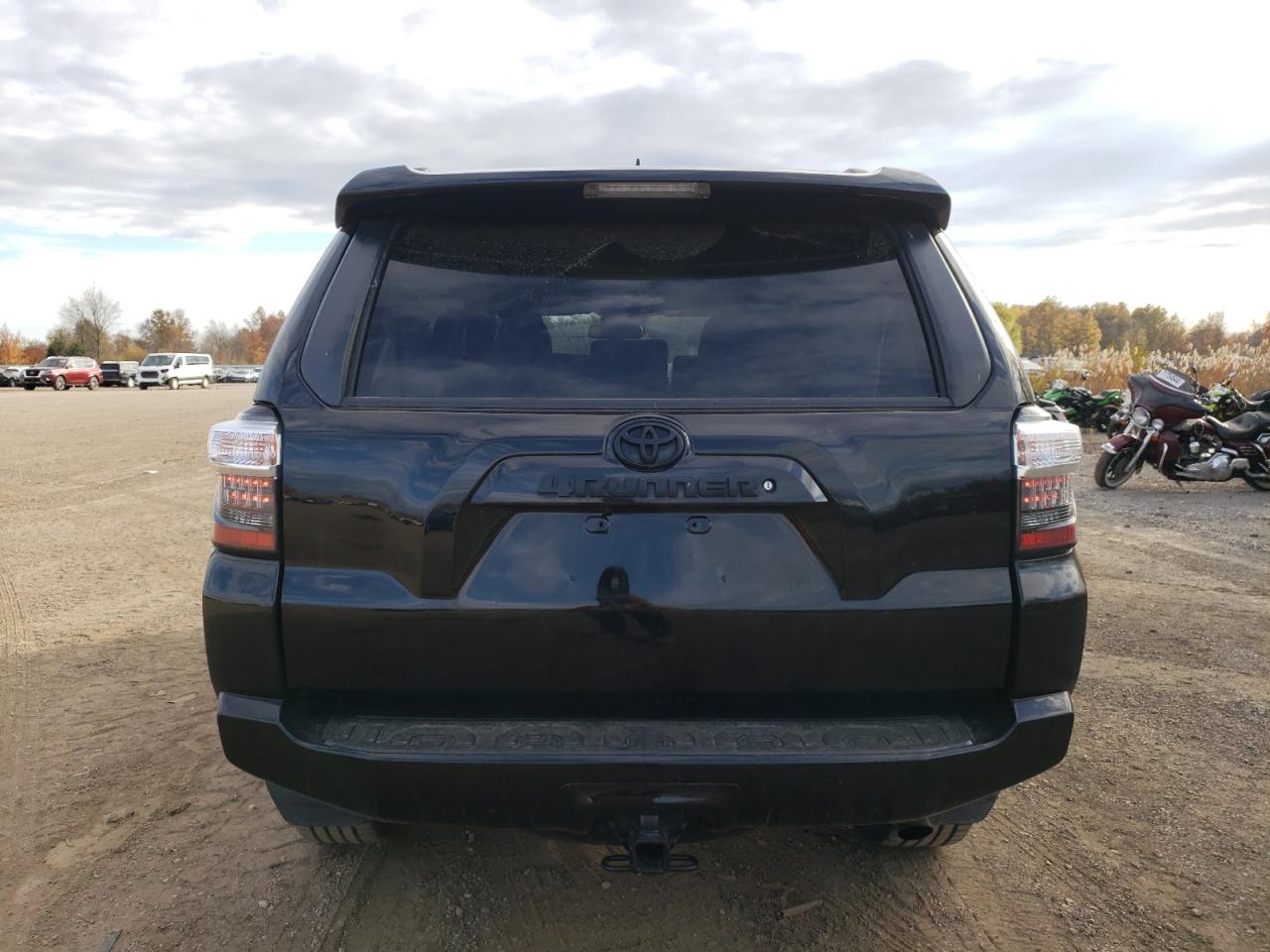 2020 Toyota 4Runner Sr5/Sr5 Premium VIN: JTEBU5JR7L5774434 Lot: 79102364