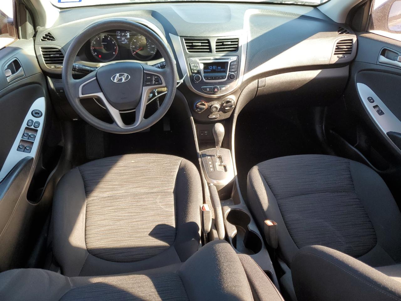 2016 Hyundai Accent - Image 8