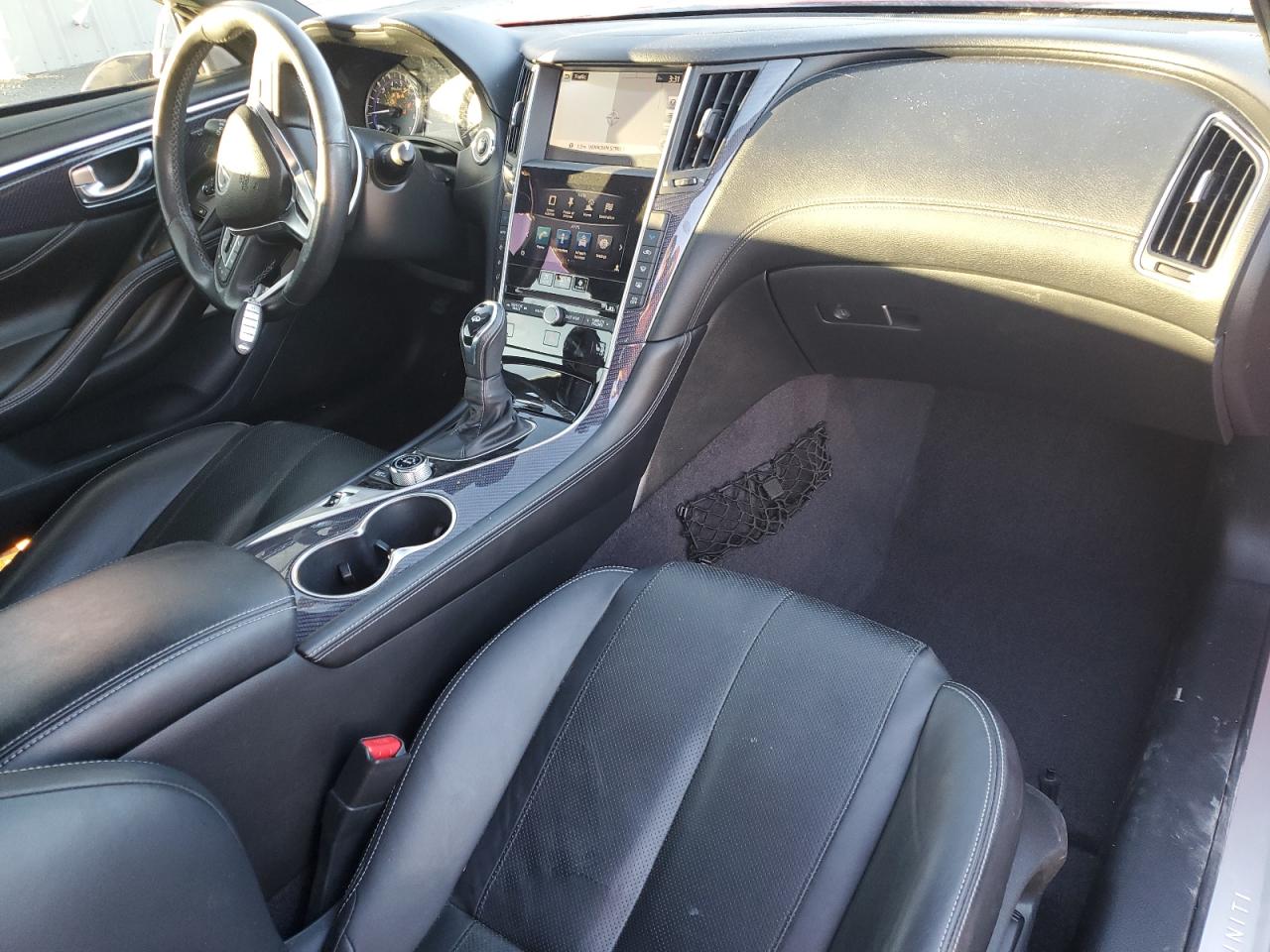 2017 Infiniti Q60 - Image 8