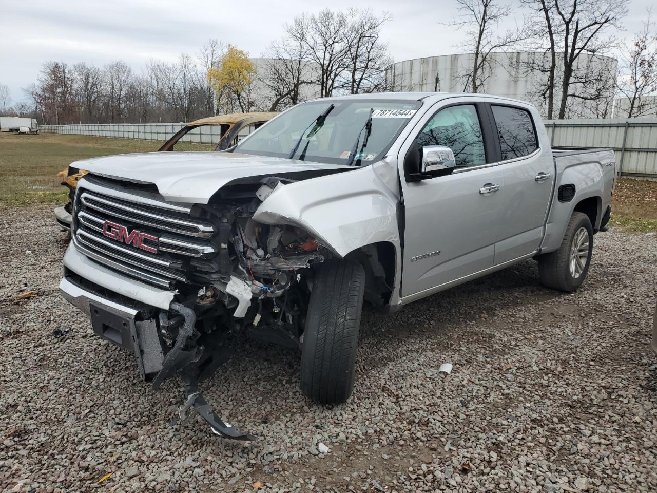 VIN 1GTG6DEN1K1165951 2019 GMC CANYON no.1