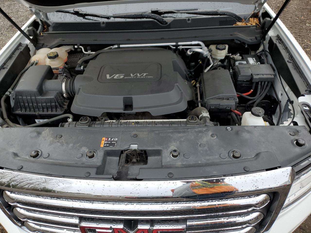 2016 GMC Canyon - Image 11