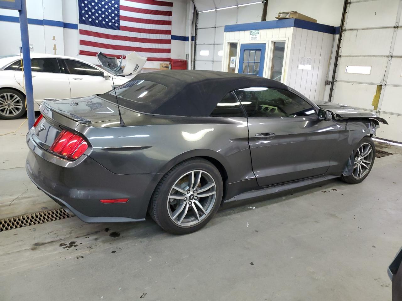 2015 Ford Mustang - Image 3