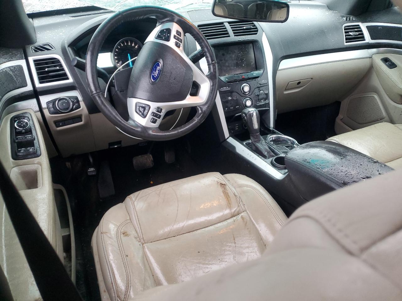 2015 Ford Explorer - Image 8