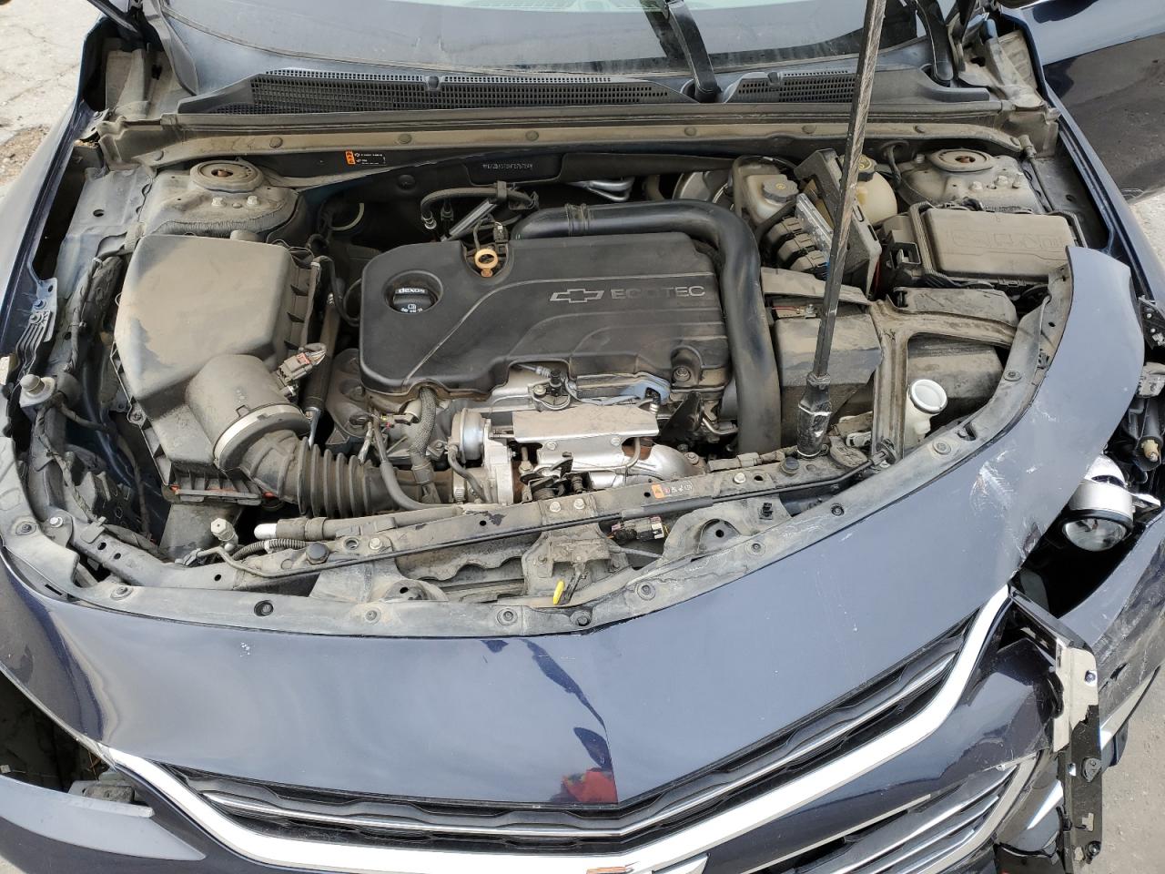 2017 Chevrolet Malibu - Image 13