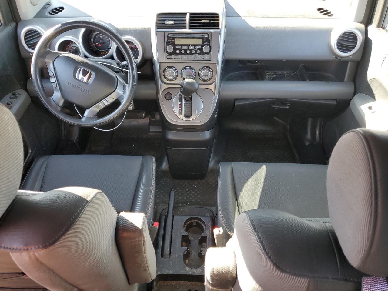 2006 Honda Element - Image 8