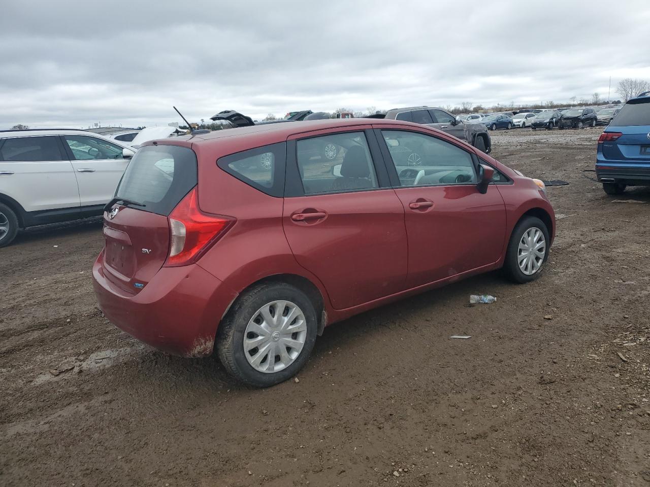 VIN 3N1CE2CP7GL364600 2016 NISSAN VERSA no.3