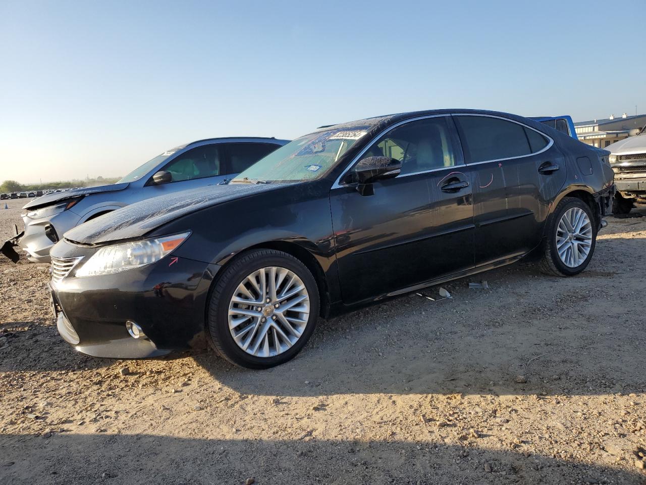 2014 Lexus ES - Image 1