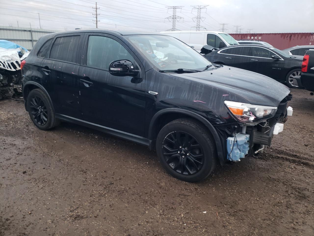 2017 Mitsubishi Outlander - Image 4