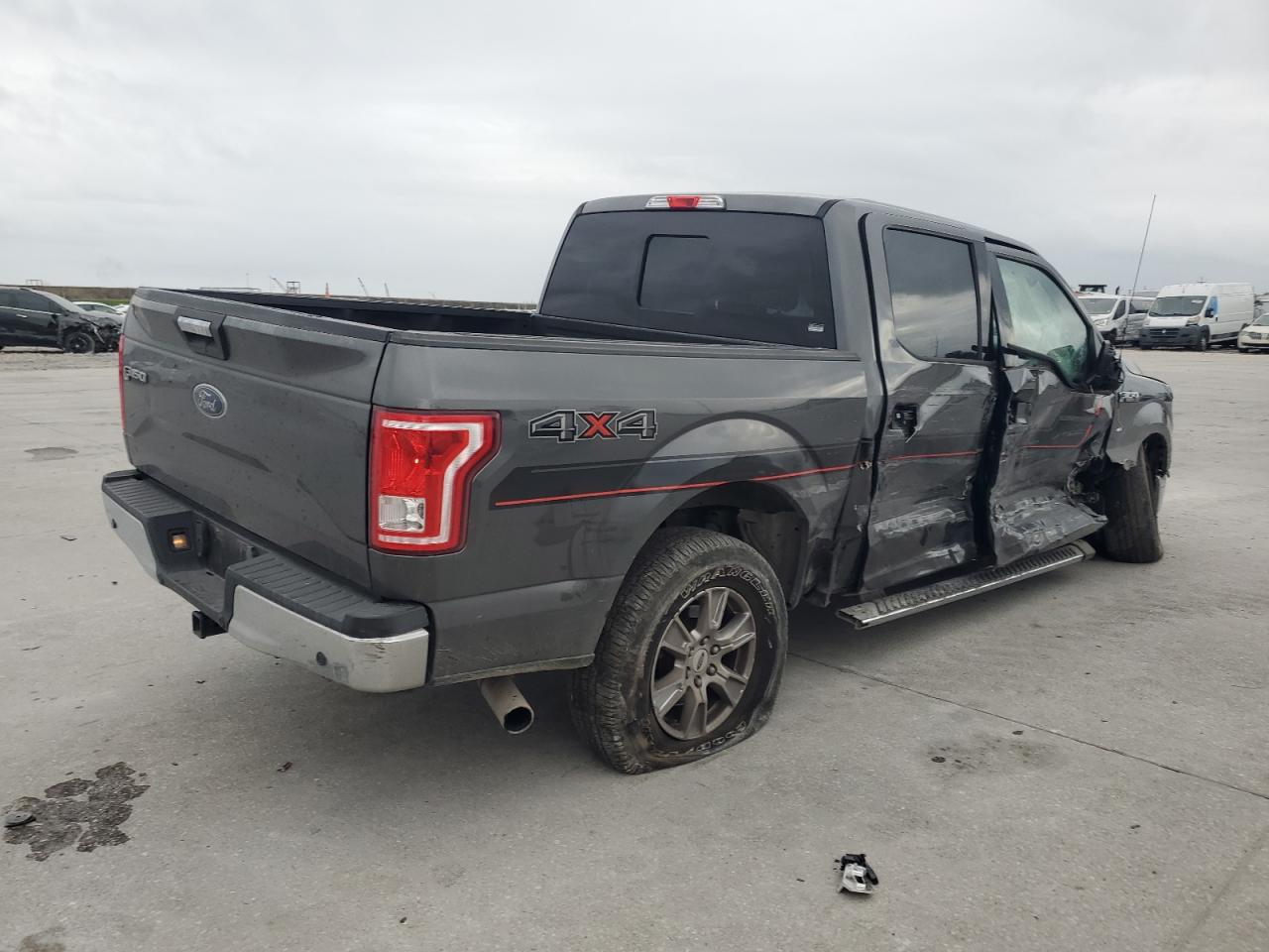 2017 Ford F-150 - Image 3
