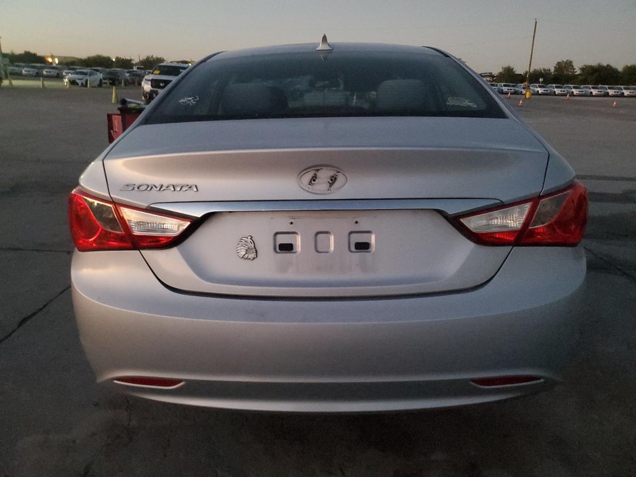 2011 Hyundai Sonata Gls VIN: 5NPEB4AC8BH220900 Lot: 79495364