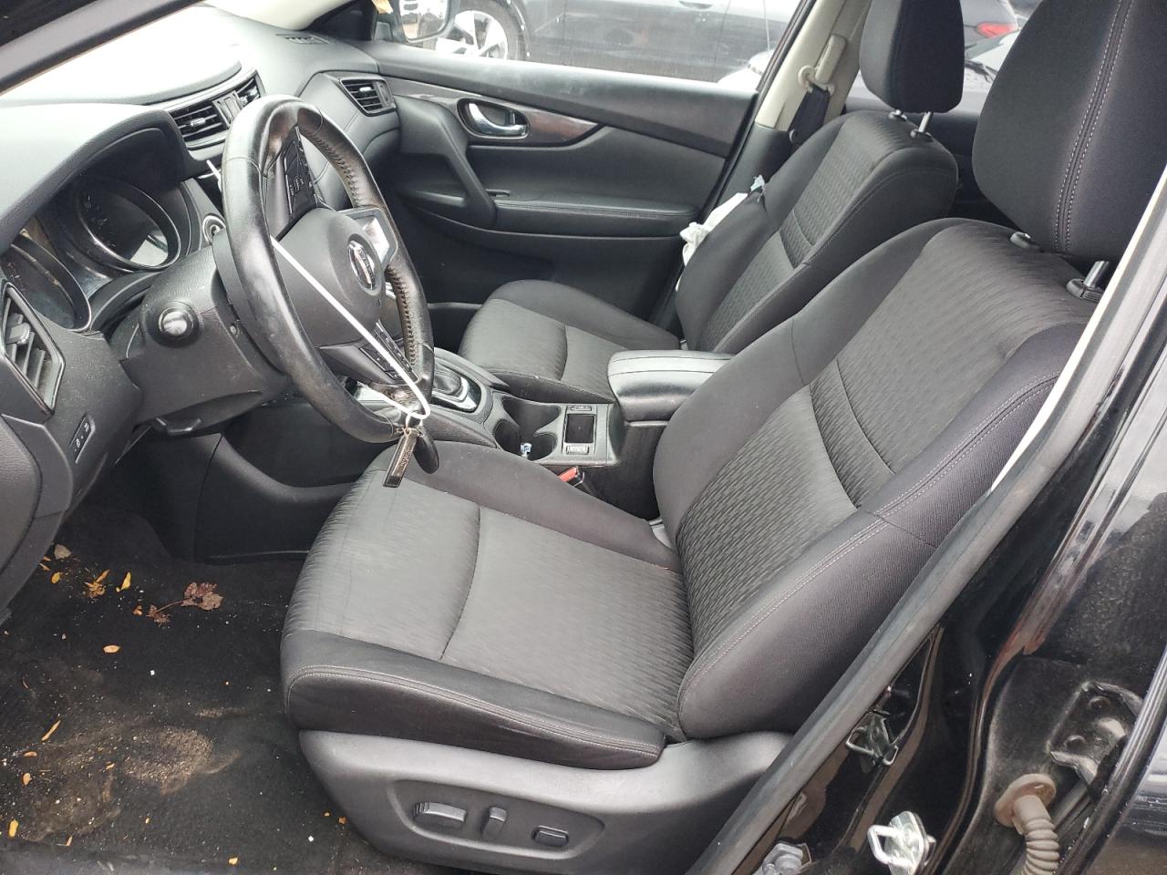 2018 Nissan Rogue - Image 7
