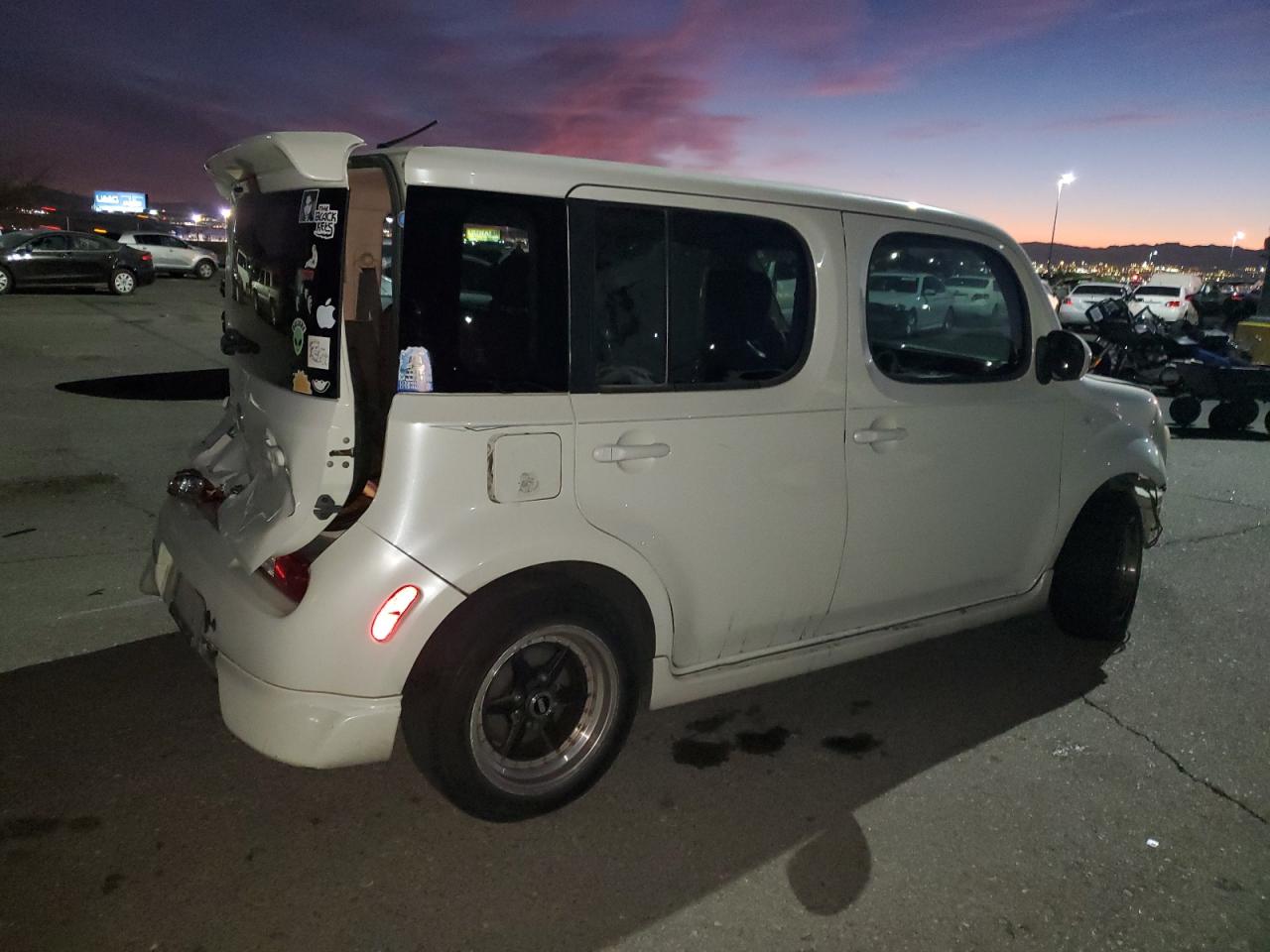 2009 Nissan Cube - Image 3