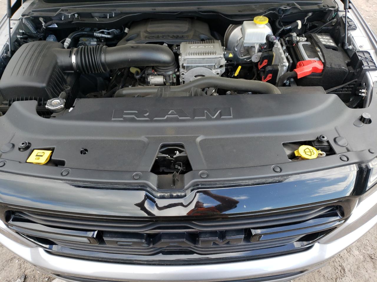 2021 RAM 1500 - Image 11