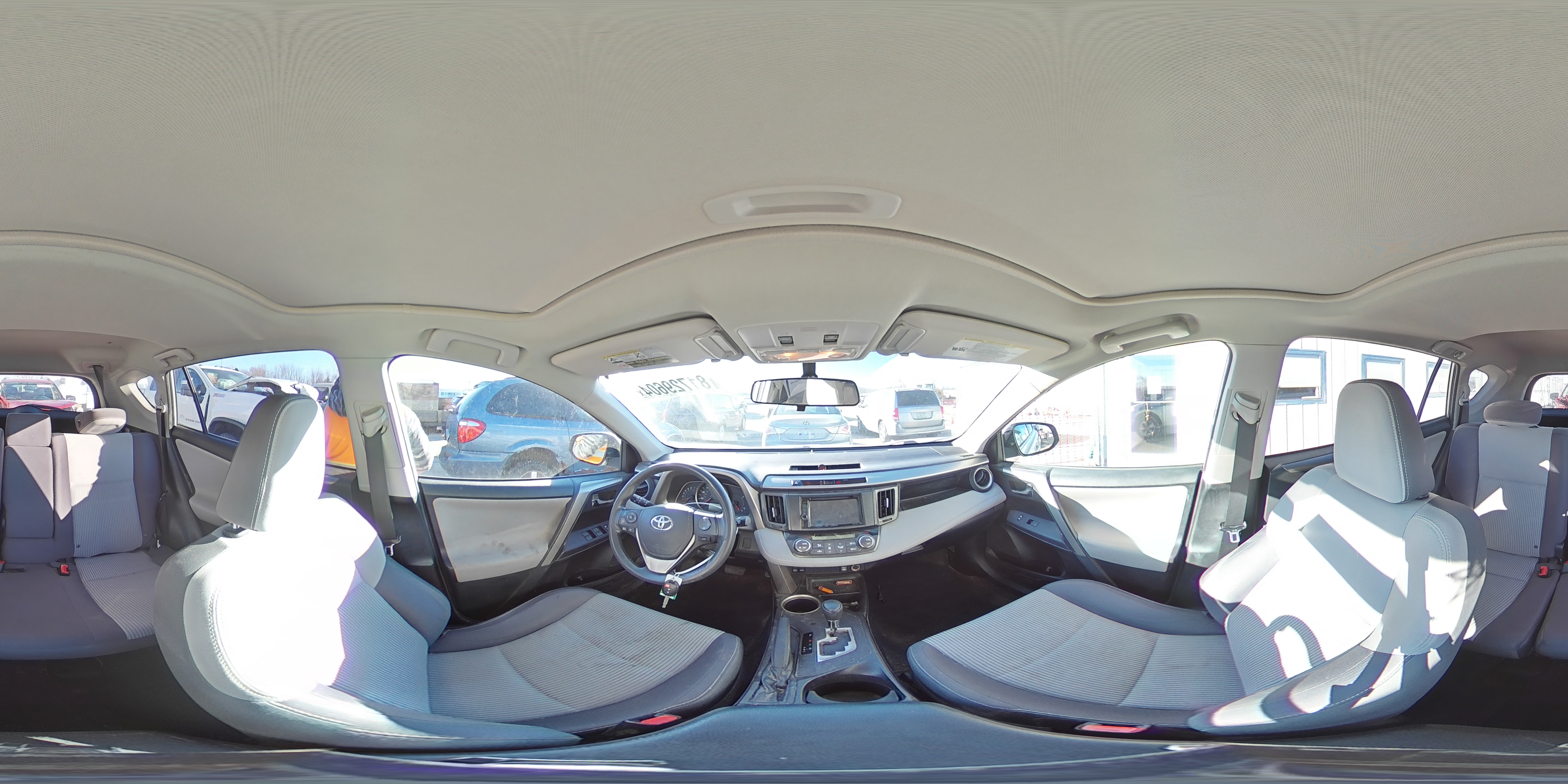 2014 Toyota RAV 4 - Image 15